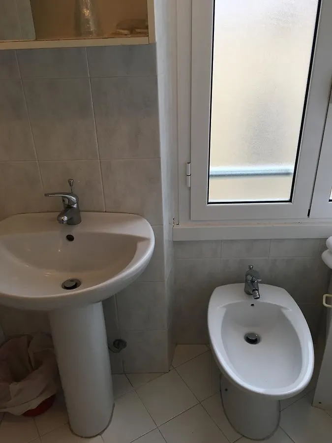 Hotel Azzurro Varazze 2*,